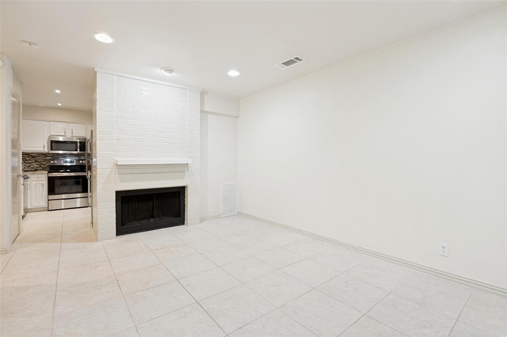 18240 Midway Road 1704 Property Photo 17