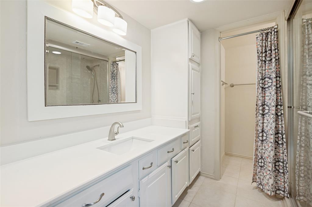 18240 Midway Road 1704 Property Photo 23