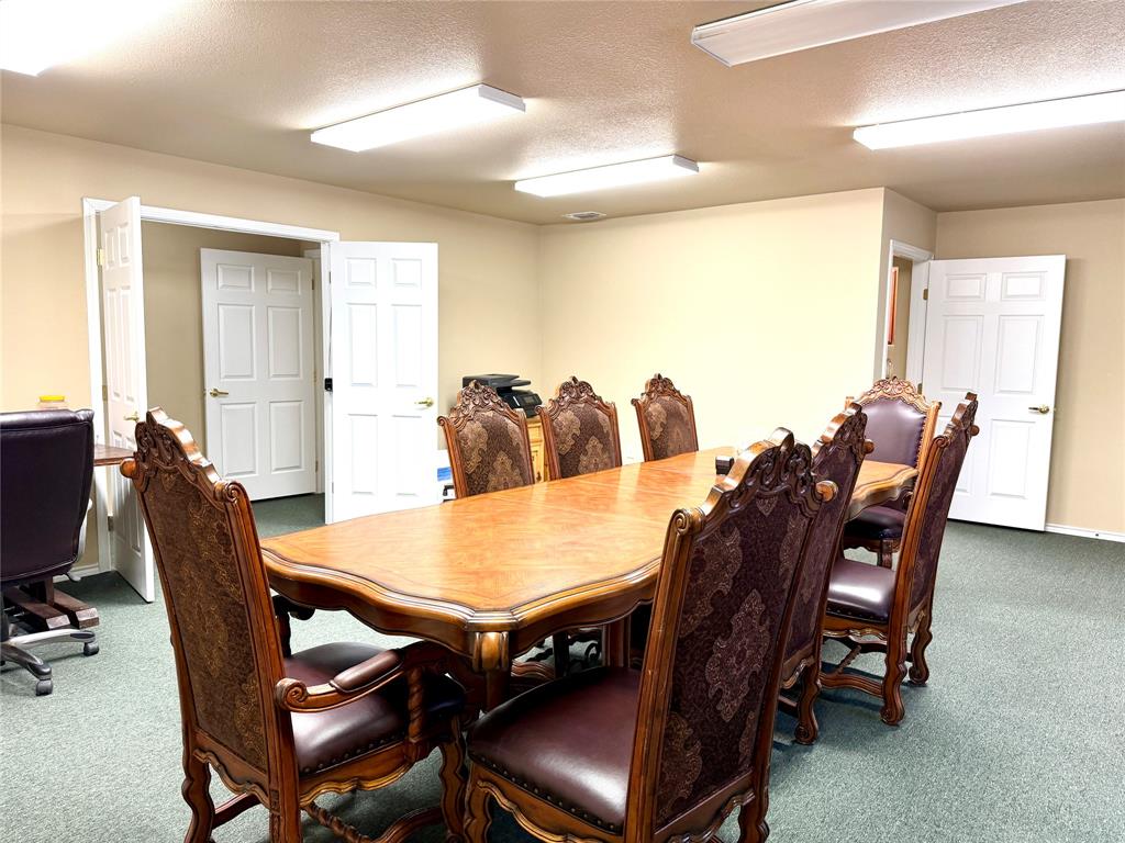 4373 Spindletop Drive Property Photo 6