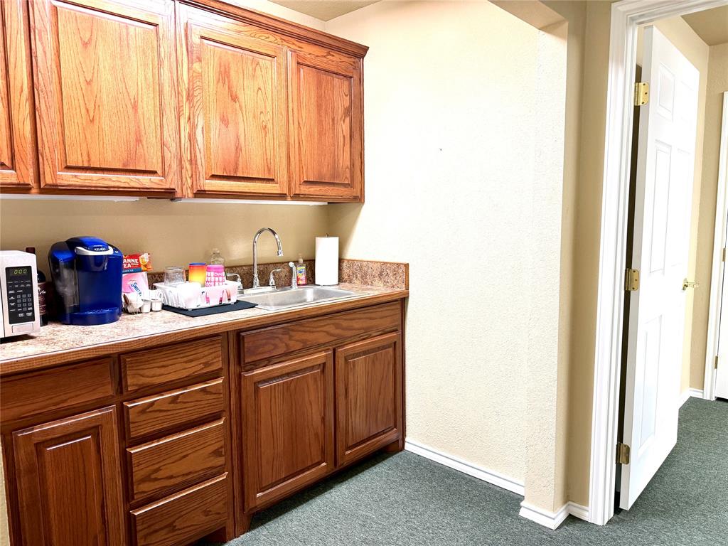 4373 Spindletop Drive Property Photo 10