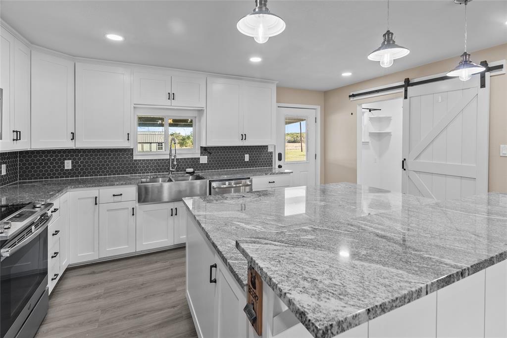 170 High Ridge Drive Property Photo 8