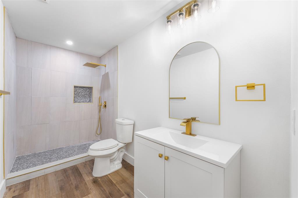 6619 Gentle Wind Lane Property Photo 32