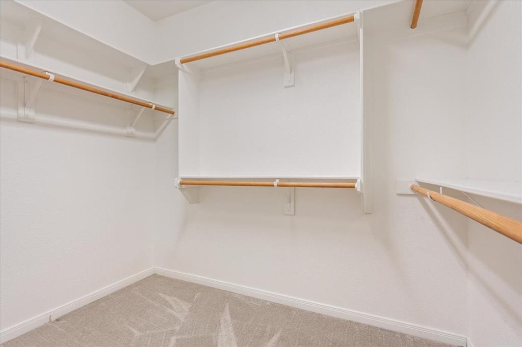 10713 Burnham Dr Property Photo 16