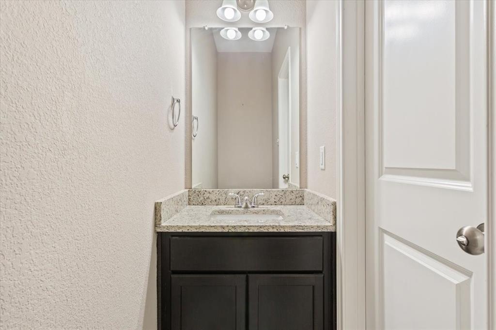 10713 Burnham Dr Property Photo 24