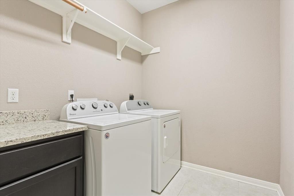 10713 Burnham Dr Property Photo 25