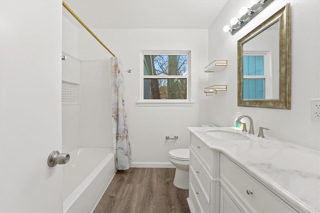 9521 Dalrock Road Property Photo 11