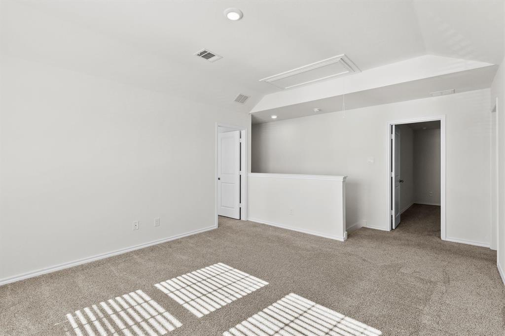 809 Trough Street Property Photo 19