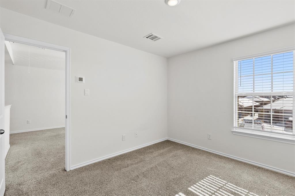 809 Trough Street Property Photo 25