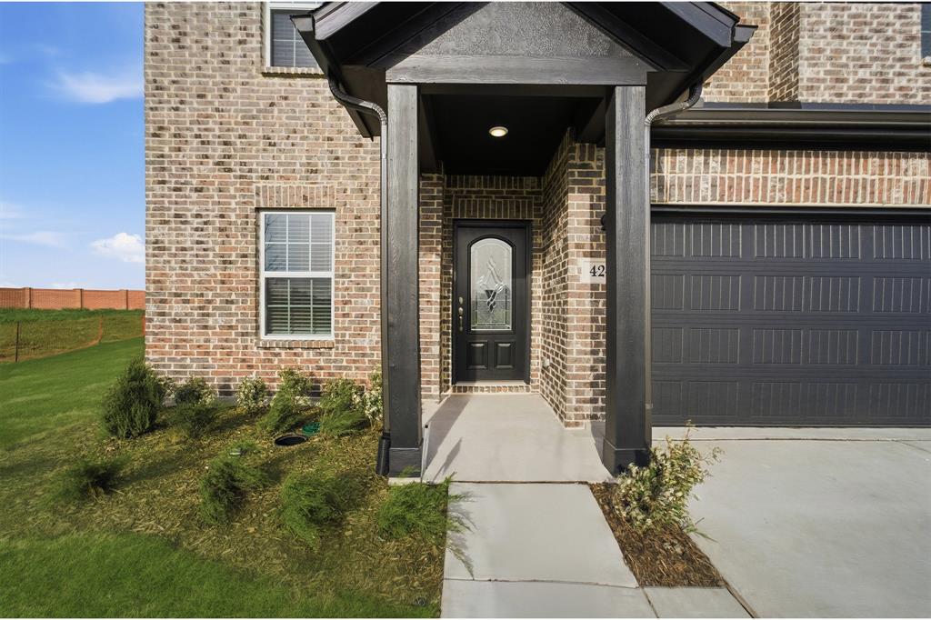 424 Bronco Drive Property Photo 3