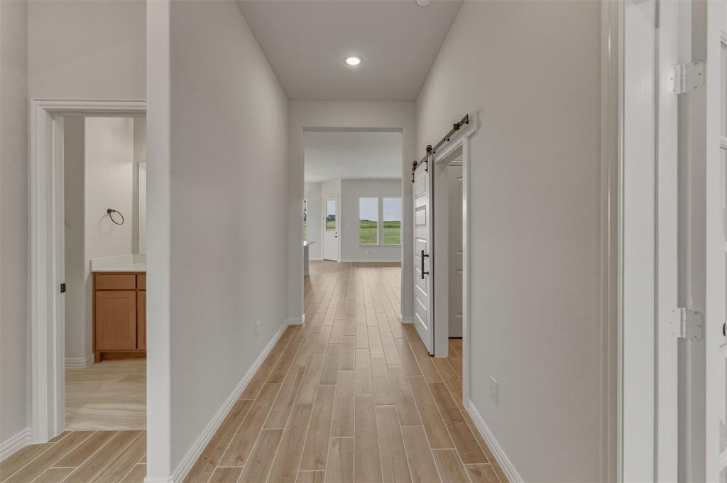 8861 County Road 623 Property Photo 6