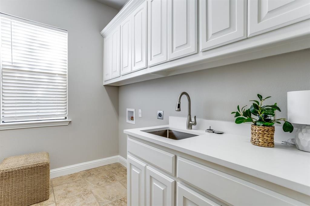 2890 Forest Drive Property Photo 15