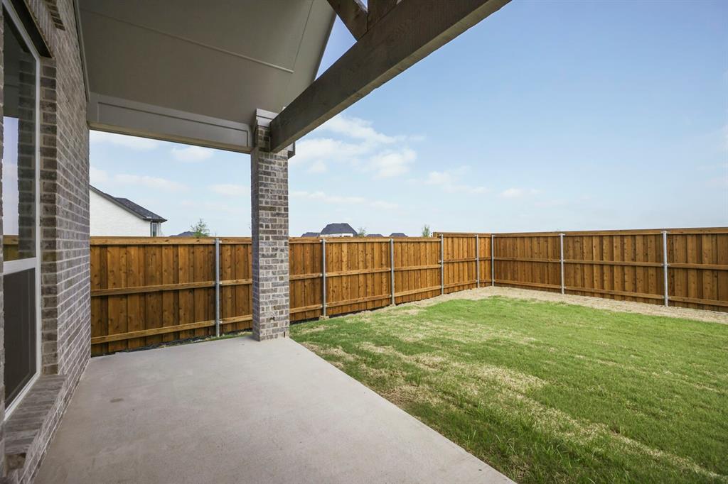 4312 Double Diamond Drive Property Photo 25