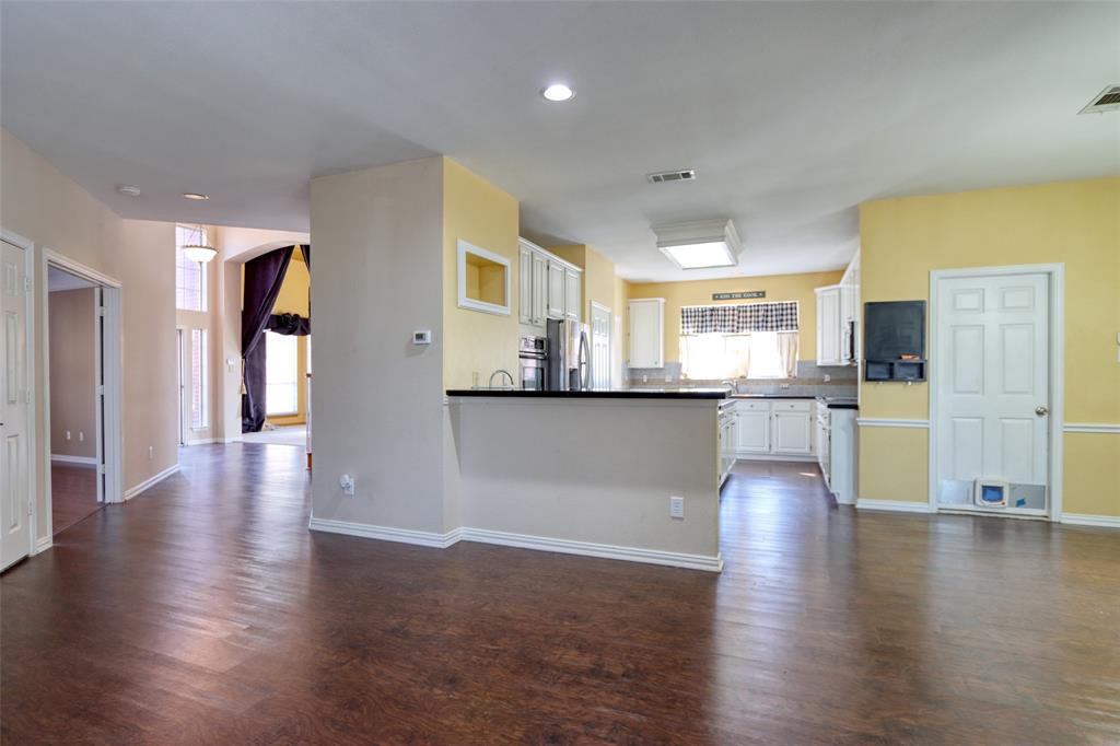 6521 Lynch Lane Property Photo 24
