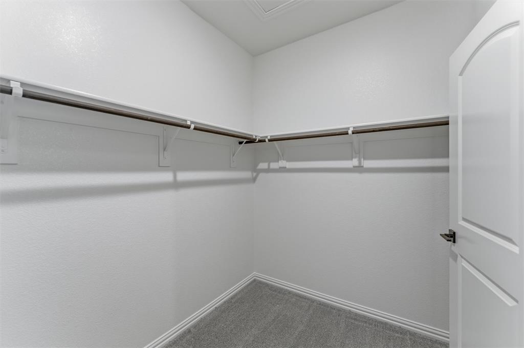 545 Waterford Park Boulevard Property Photo 12