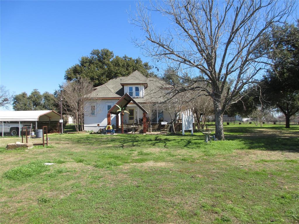 607 S First Street Property Photo 2