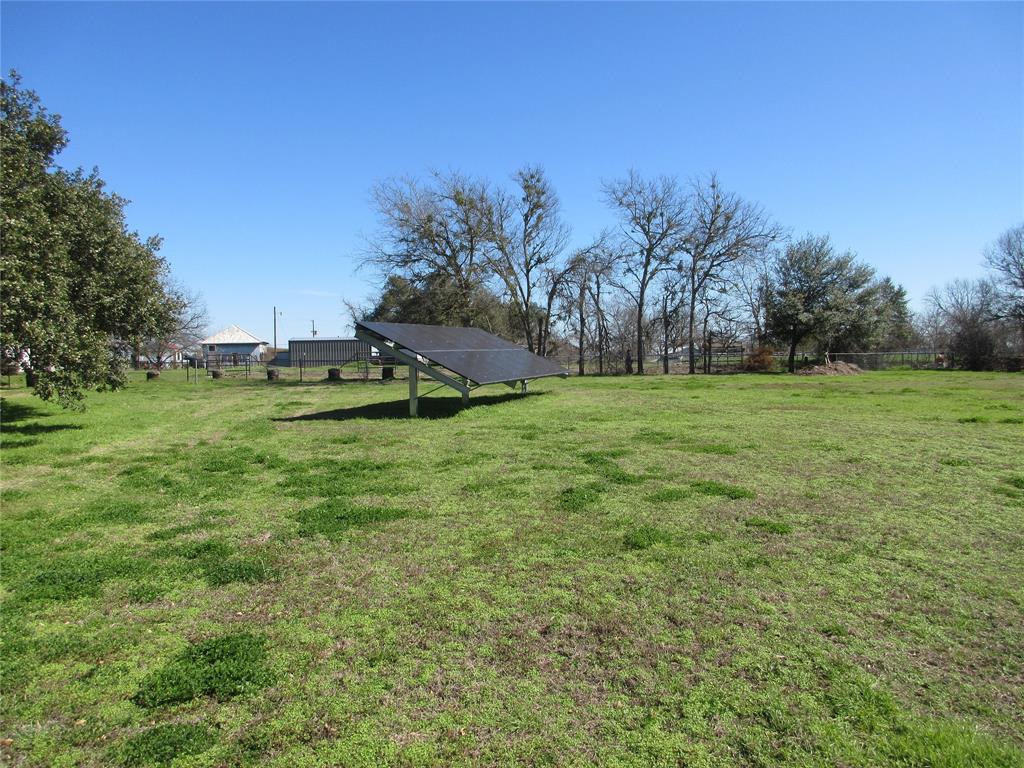 607 S First Street Property Photo 6