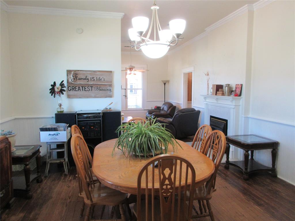 607 S First Street Property Photo 22