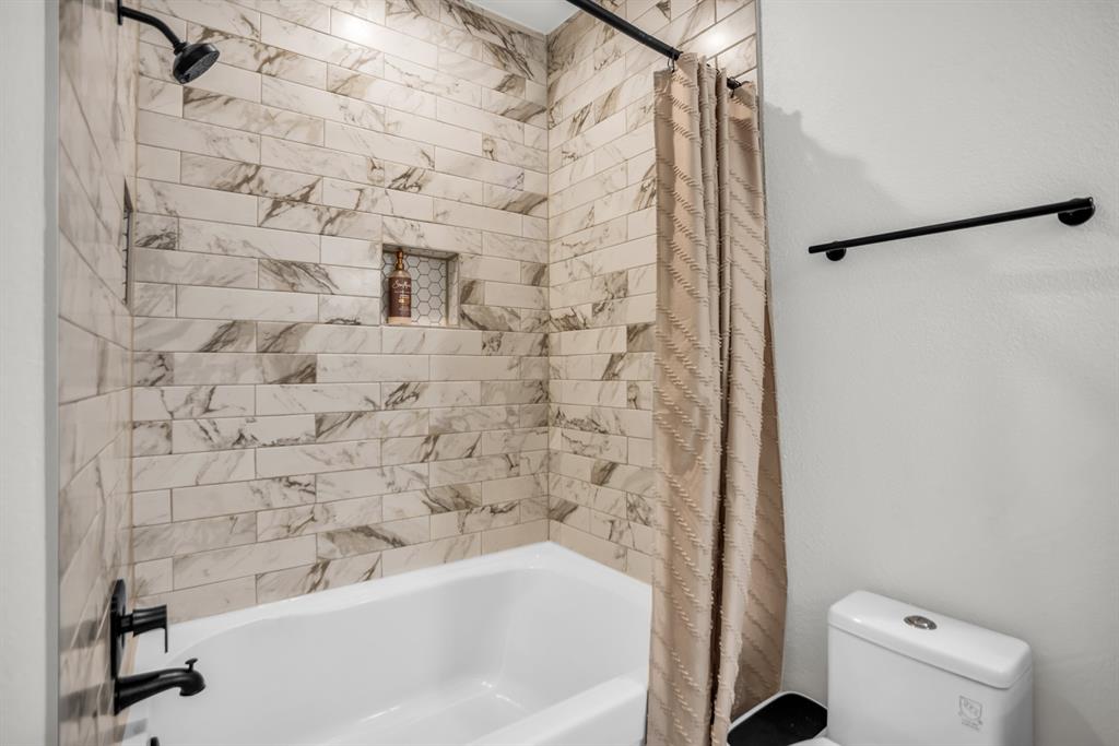 575 S Virginia Hills Drive 3705 Property Photo 14