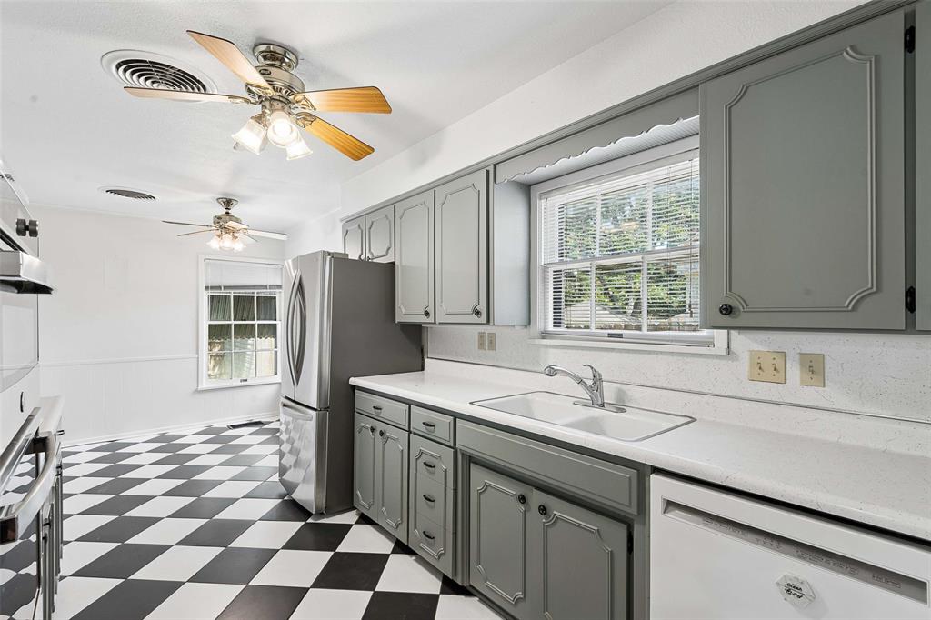 3616 Harwen Terrace Property Photo 7