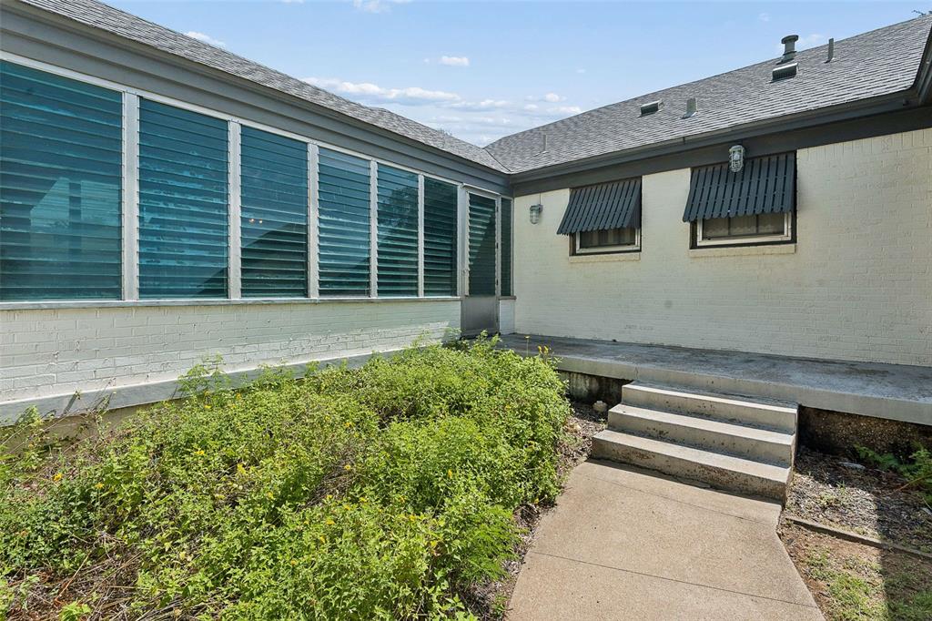 3616 Harwen Terrace Property Photo 19