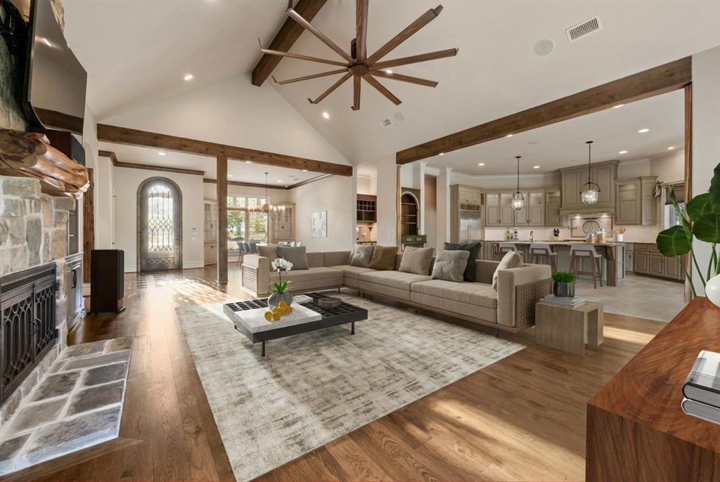 5581 Nancy Circle Property Photo 8
