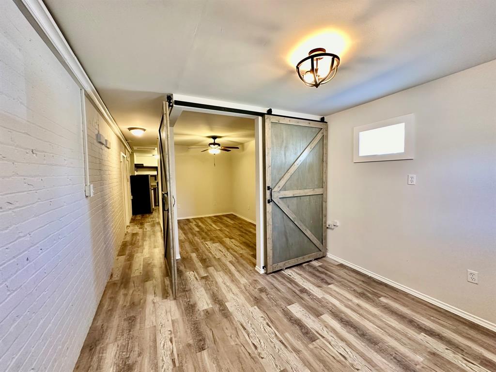 1824 S Walnut Street Property Photo 10