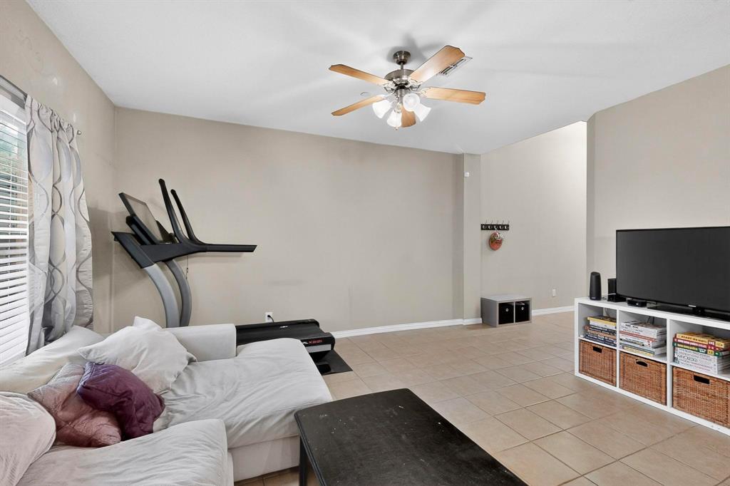 3420 Belladonna Drive Property Photo 7