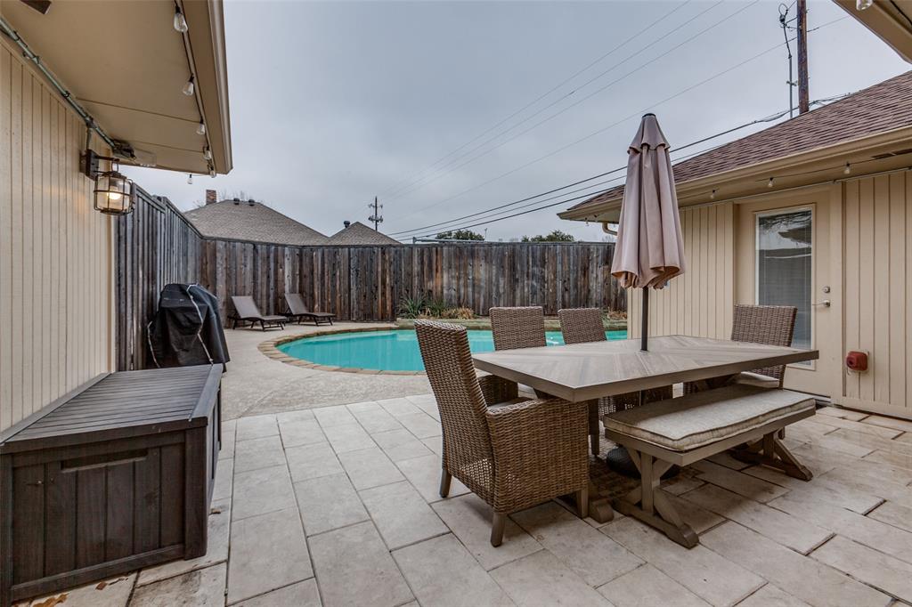 2901 Regal Road Property Photo 1