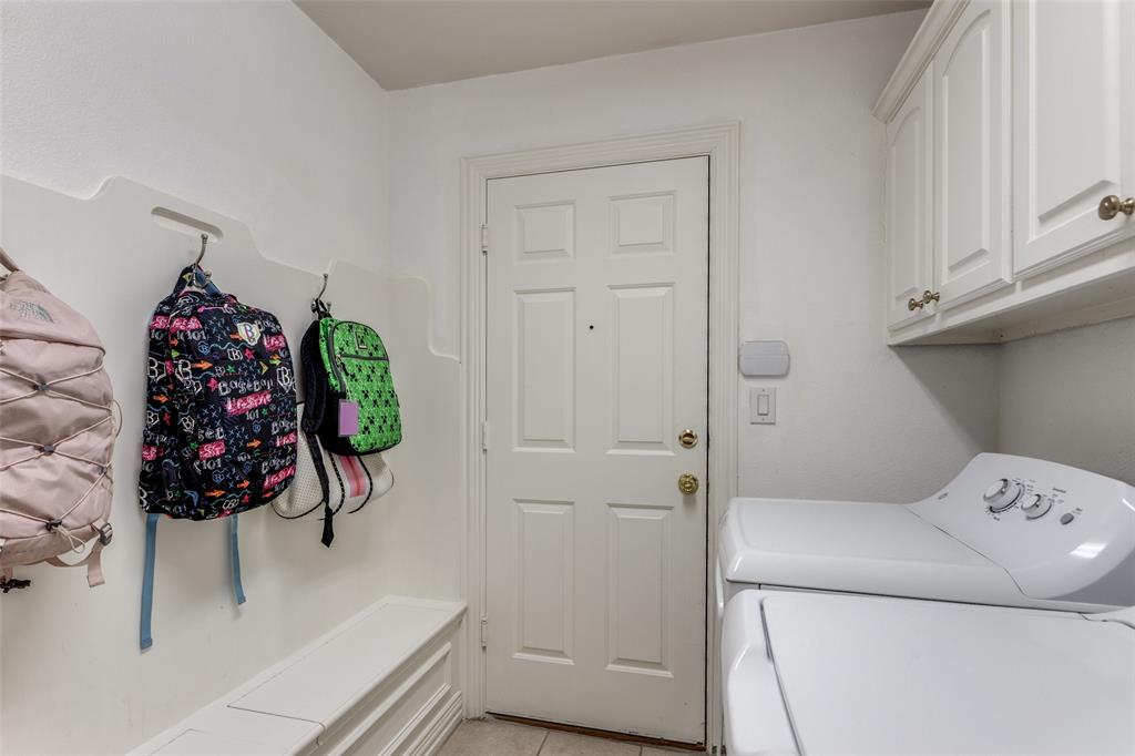4511 Glen Heather Drive Property Photo 25