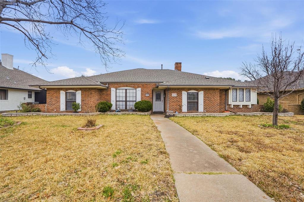 1117 E Spring Valley Road Property Photo 1