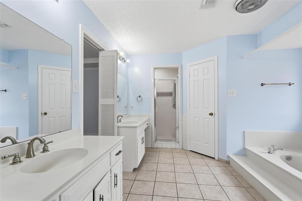 1117 E Spring Valley Road Property Photo 14