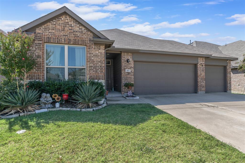 401 Evans Drive Property Photo 1