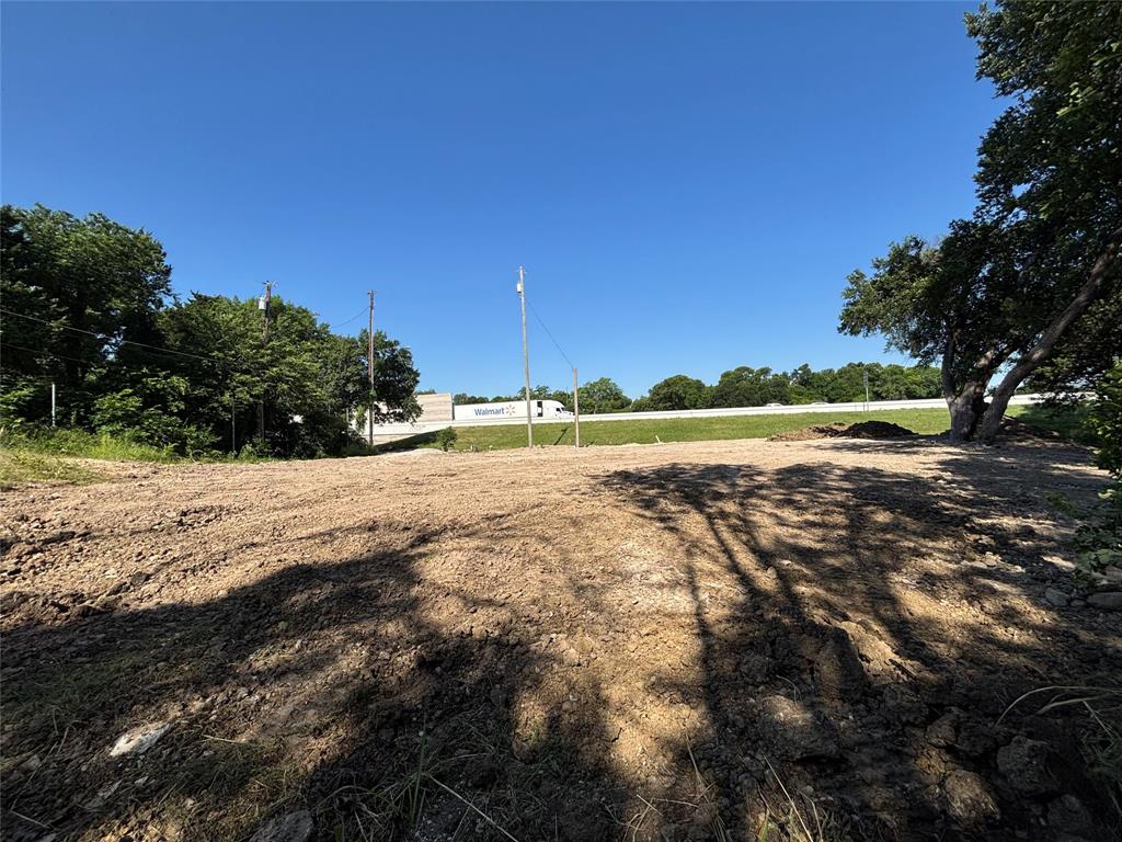 12 Toluca Avenue Property Photo 3