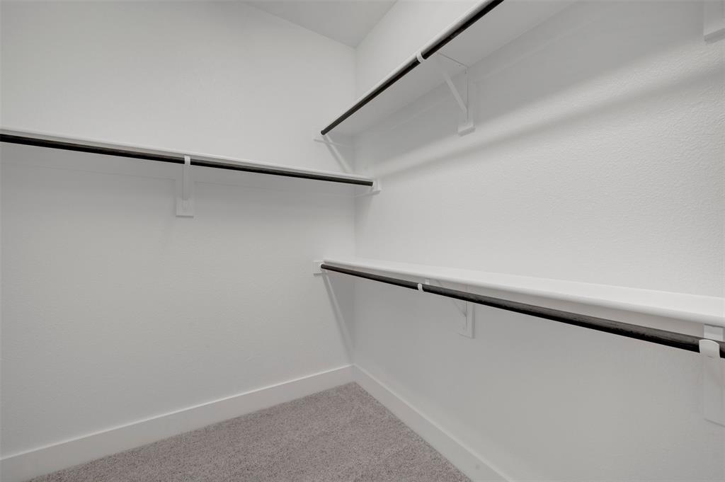 1116 Hitching Post Way Property Photo 24
