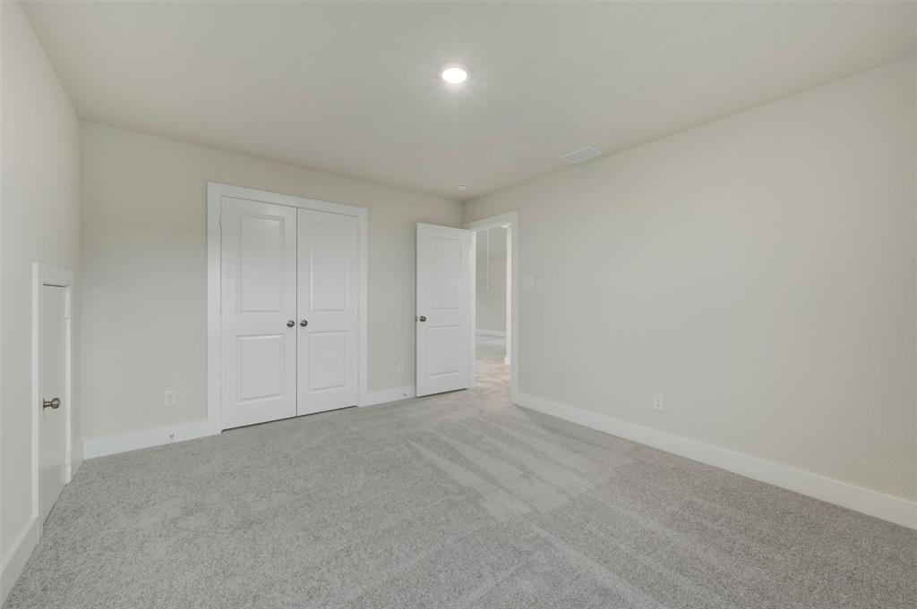 1116 Hitching Post Way Property Photo 35