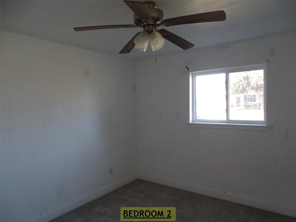 908 Brookside Street Property Photo 10