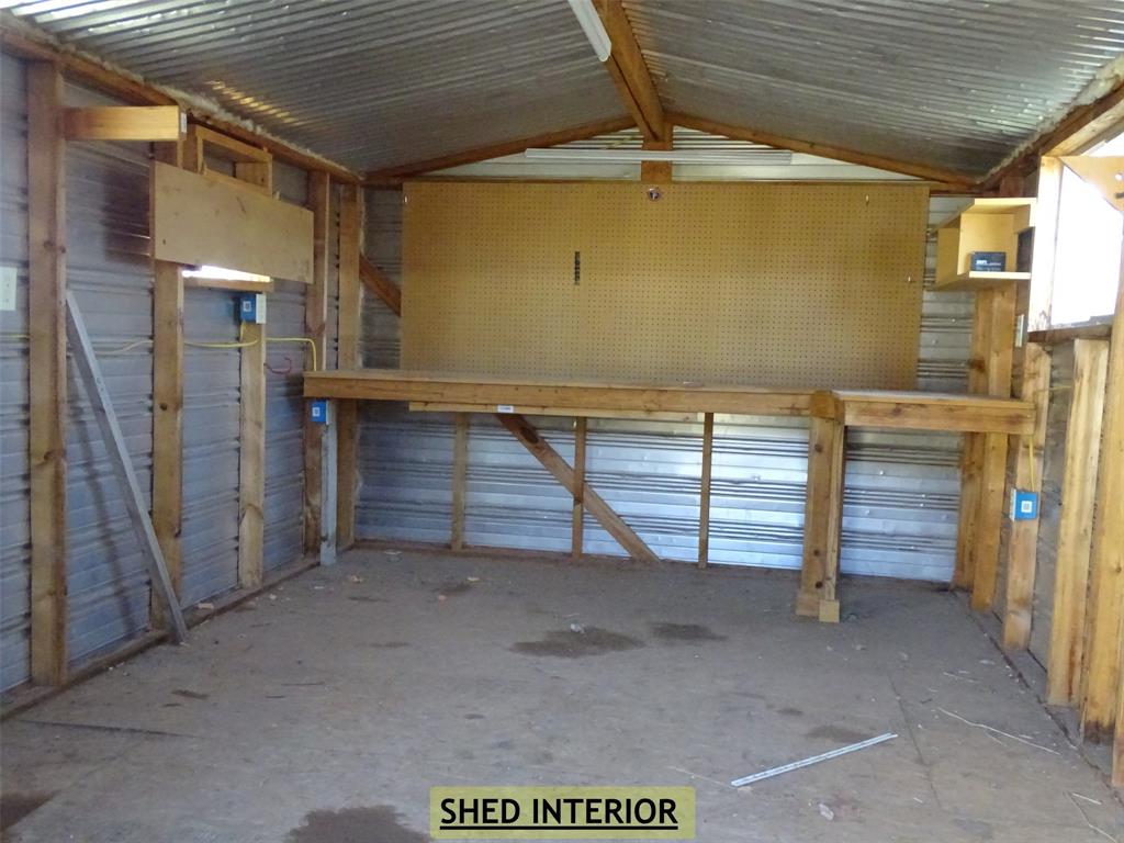 908 Brookside Street Property Photo 20
