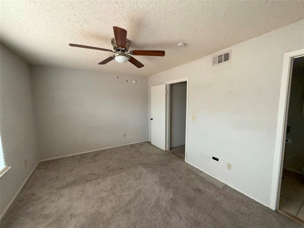 732 W Collins Street Property Photo 10