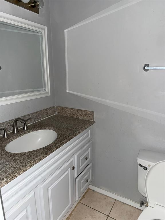 732 W Collins Street Property Photo 12