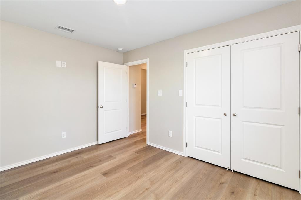 807 Bella Blvd Street Property Photo 16