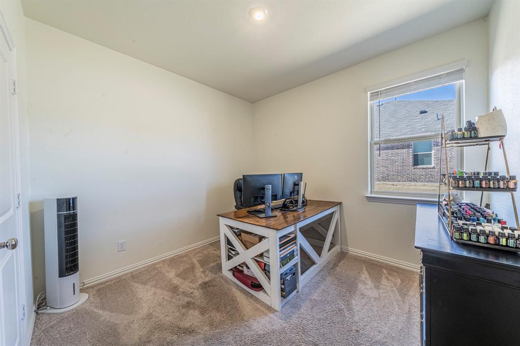 1240 Almond Road Property Photo 19