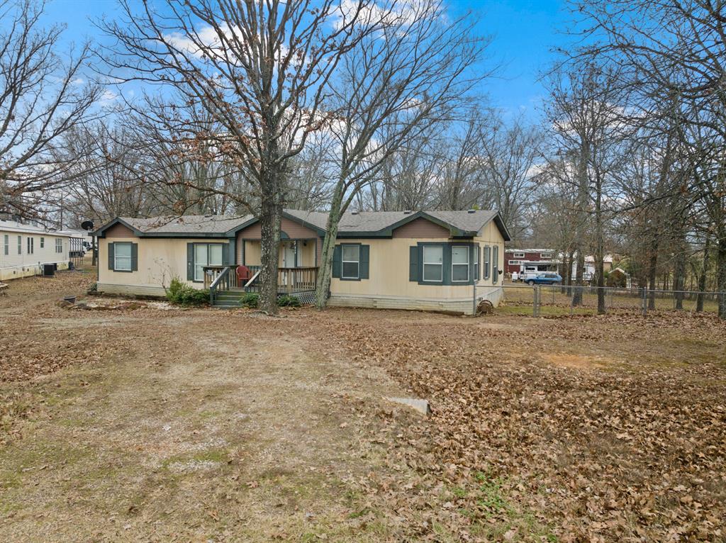 418 Broken Bow Property Photo 2