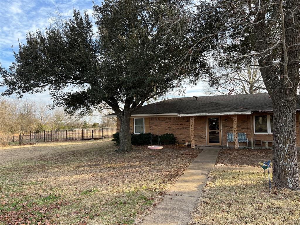 1053 Mary Street Property Photo 2