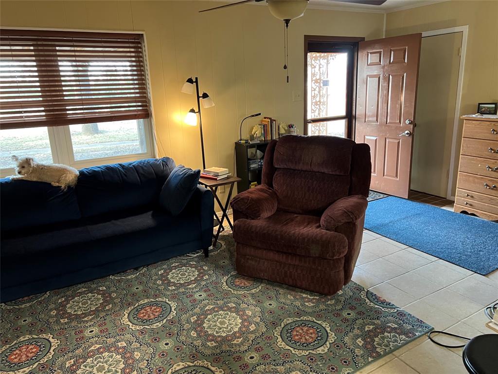 1053 Mary Street Property Photo 12