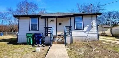 1710 Langford Street Property Photo 3