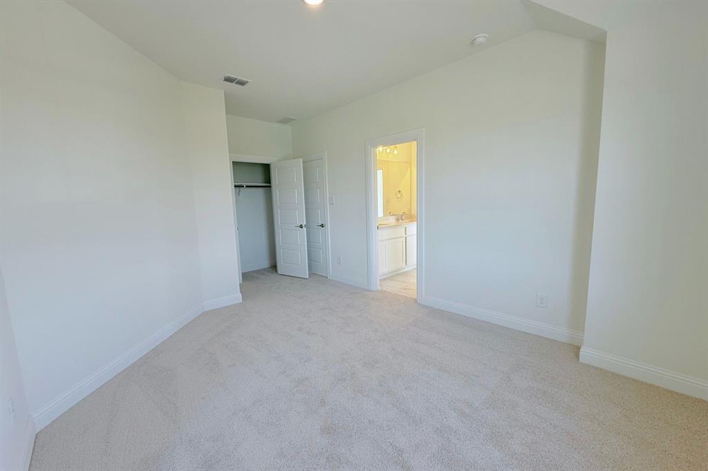 9813 Chesney Drive Property Photo 10