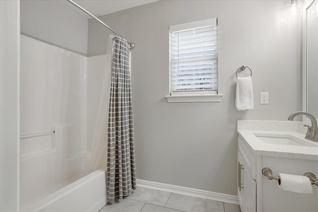 307 N Carter Property Photo 22