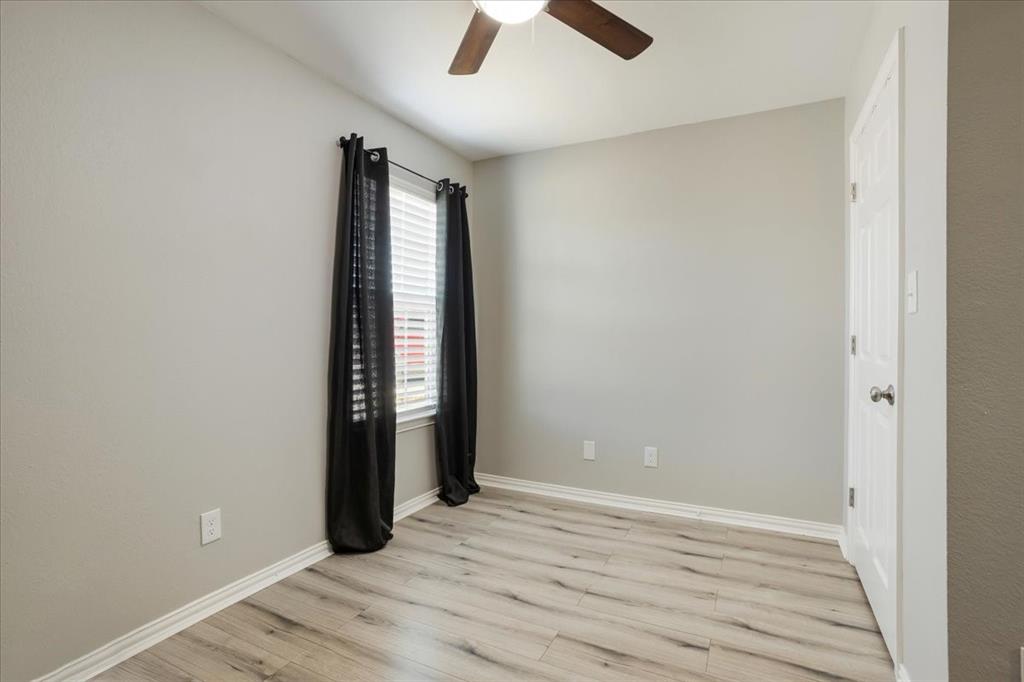 307 N Carter Property Photo 25