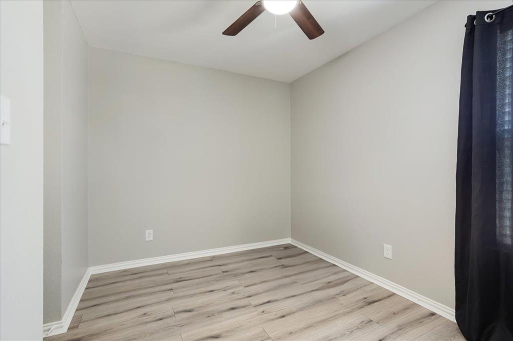 307 N Carter Property Photo 26