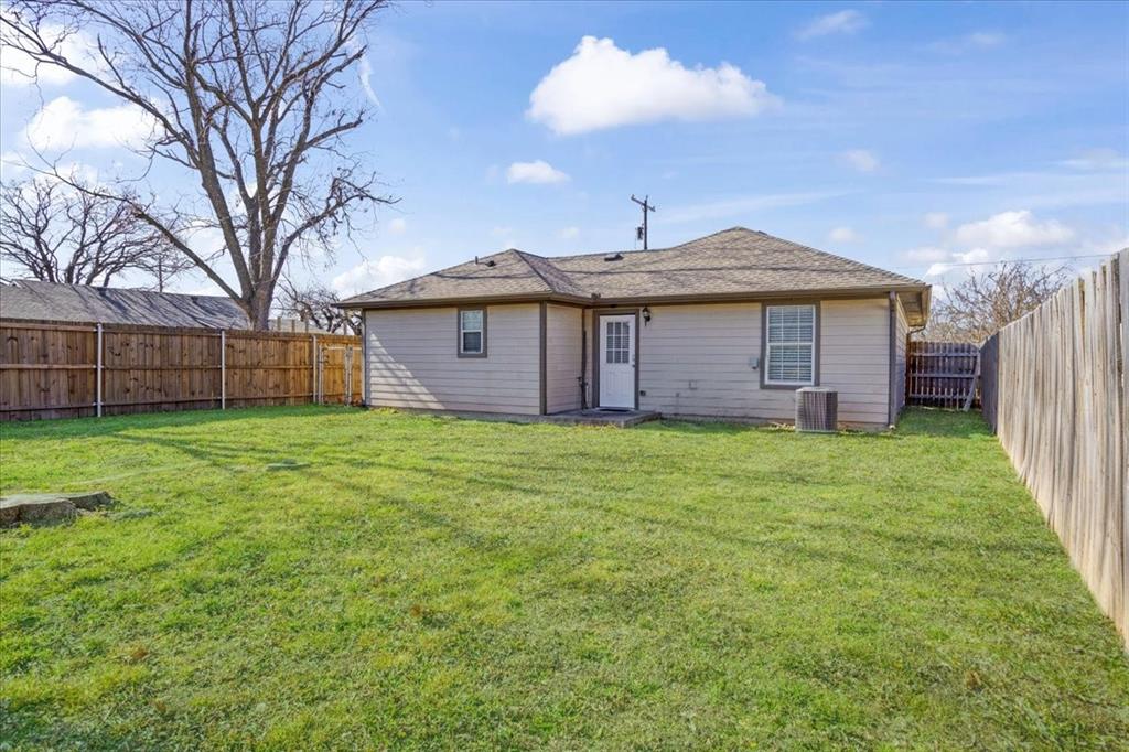 307 N Carter Property Photo 29